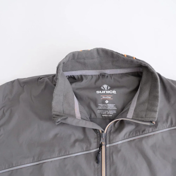 Sunice Weather Grey Half Zip Golf Windbreaker - XL -  Made in Canada - Picture 12 of 14